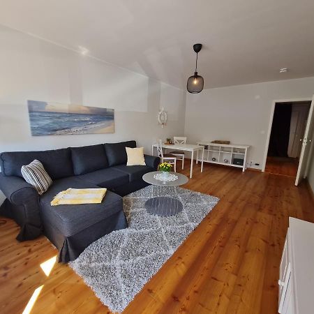 Wohnung Fleethörn - zentral, ruhig, mit Parkplatz und Balkon Kiel Exterior foto