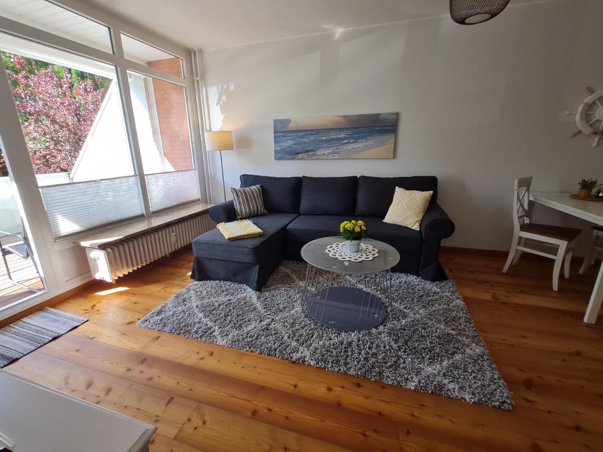 Wohnung Fleethörn - zentral, ruhig, mit Parkplatz und Balkon Kiel Exterior foto