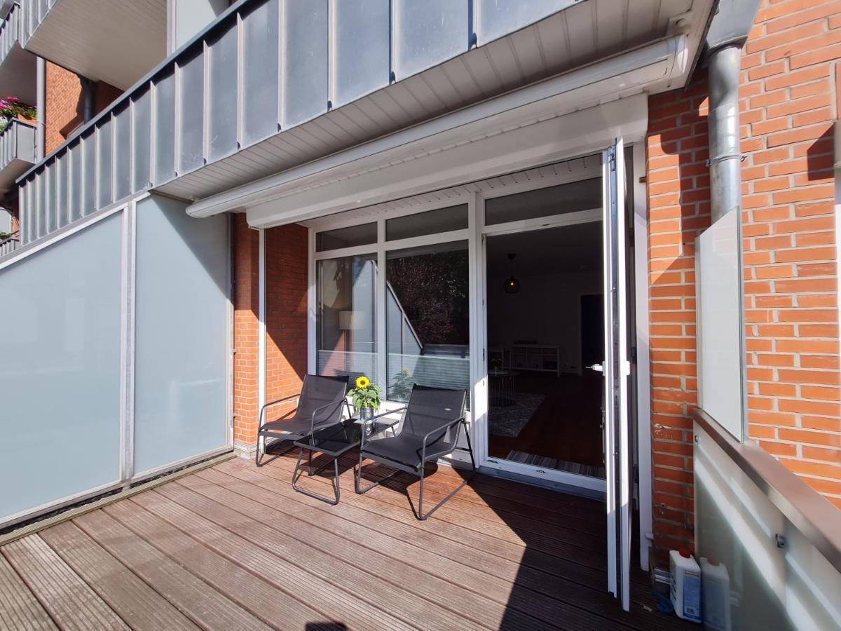 Wohnung Fleethörn - zentral, ruhig, mit Parkplatz und Balkon Kiel Exterior foto